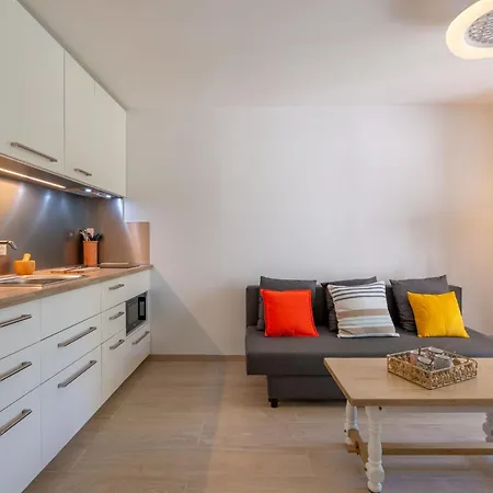 Apartment Domaine Du Preconil-5 By Interhome